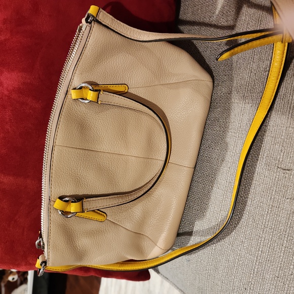Coach Beige and Yellow Leather Handbag - Picture 2 of 6